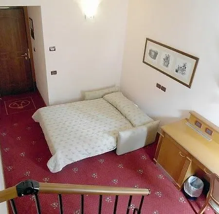 Vecchia Hotel 4*