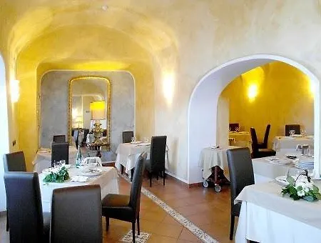 Vecchia Monte Porzio Catone