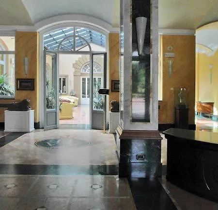 Vecchia Hotel Monte Porzio Catone