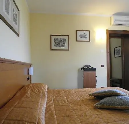 Vecchia Monte Porzio Catone