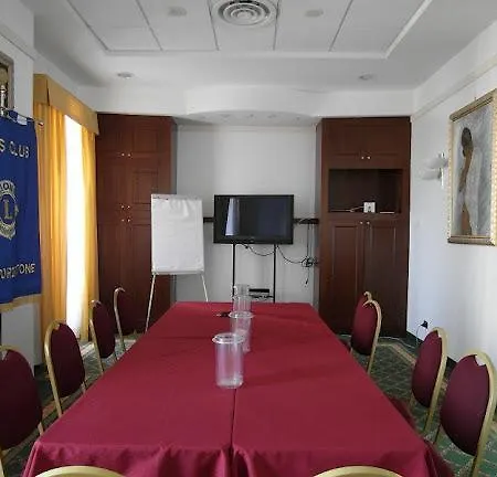 Vecchia Hotel Monte Porzio Catone