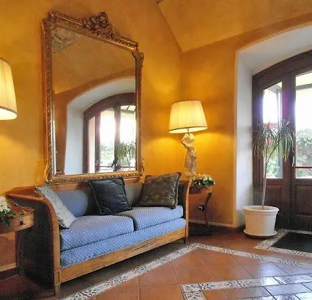 Vecchia Hotel Monte Porzio Catone
