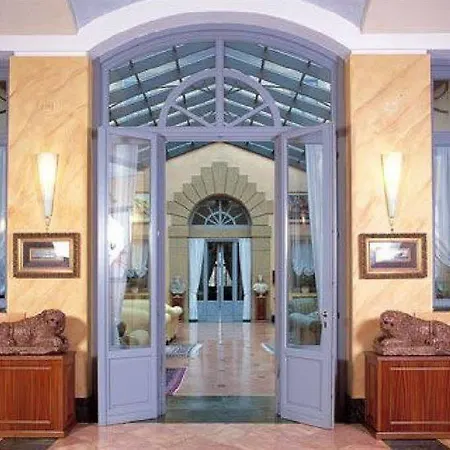Vecchia Hotel Monte Porzio Catone