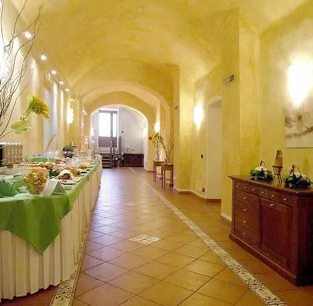 Hotel Vecchia 4*