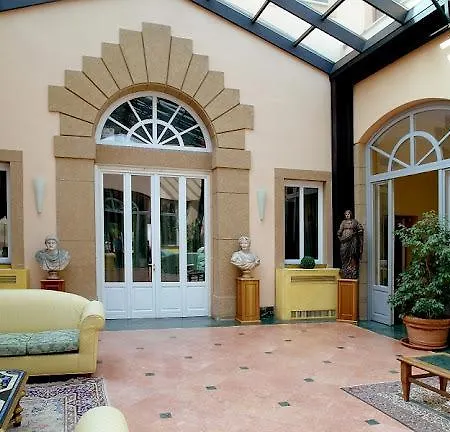 Vecchia Hotel
