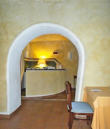 Vecchia Hotel